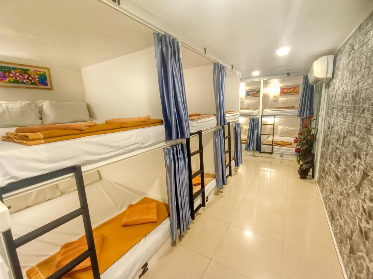 Jomtien Beach Hostel 외부 사진