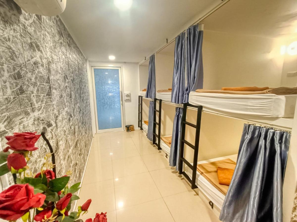 Jomtien Beach Hostel 외부 사진