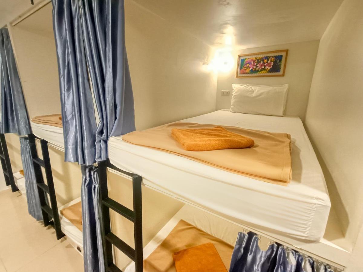 Jomtien Beach Hostel 외부 사진